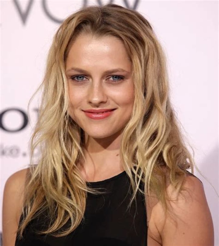 Blonde Actress.