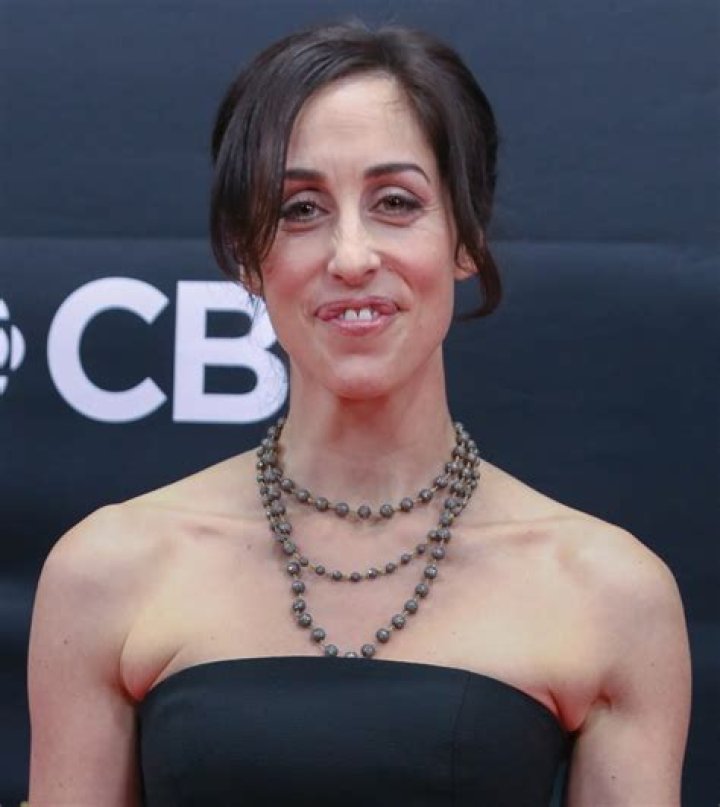 Catherine Reitman Lips