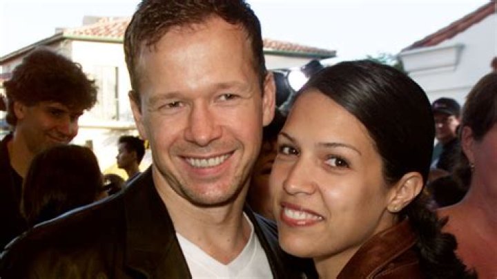 Donnie Wahlberg First Wife