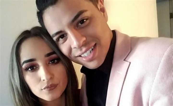 Eduin Caz Y Daisy Anahy