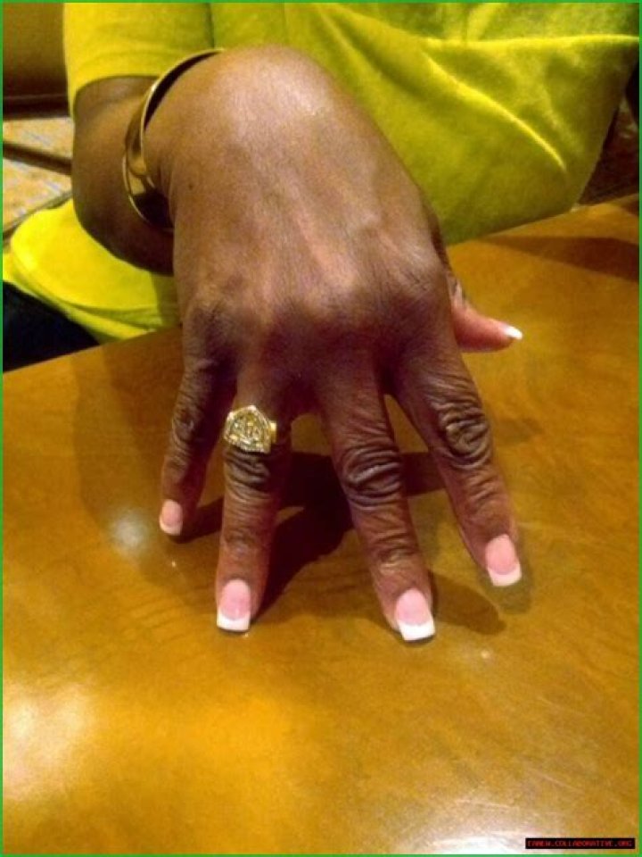 Is Gladys Knight Lds