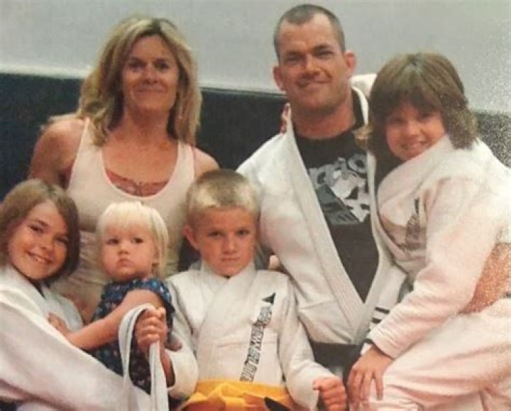 Jocko Willink Wife Cancer