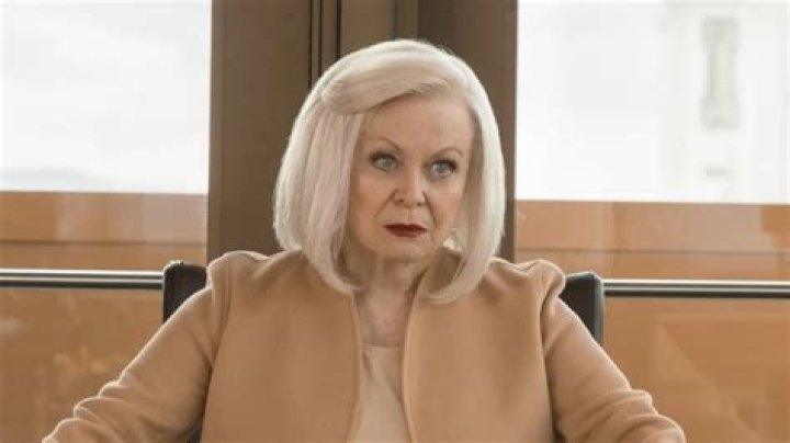 Sally Struthers Yellowstone