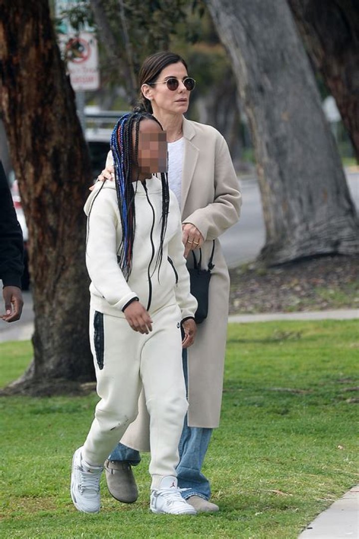 Sandra Bullocks Son