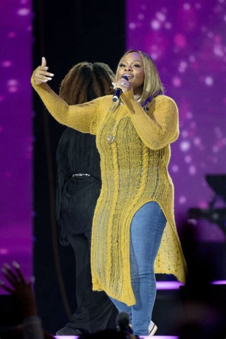 Tasha Cobbs Net Worth